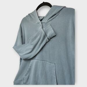 Womens American Eagle Green Pullover Hooded Sweater Kangaroo Pocket Medium